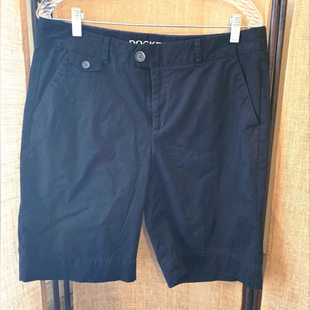 NWOT Women's Dockers Black Chino Shorts Size 12